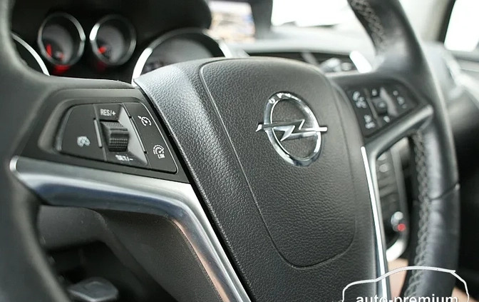 Opel Mokka cena 53800 przebieg: 76024, rok produkcji 2015 z Czchów małe 781